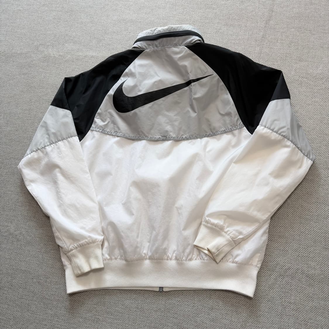 나이키 빅스우시 윈드러너 바람막이 상품이미지2