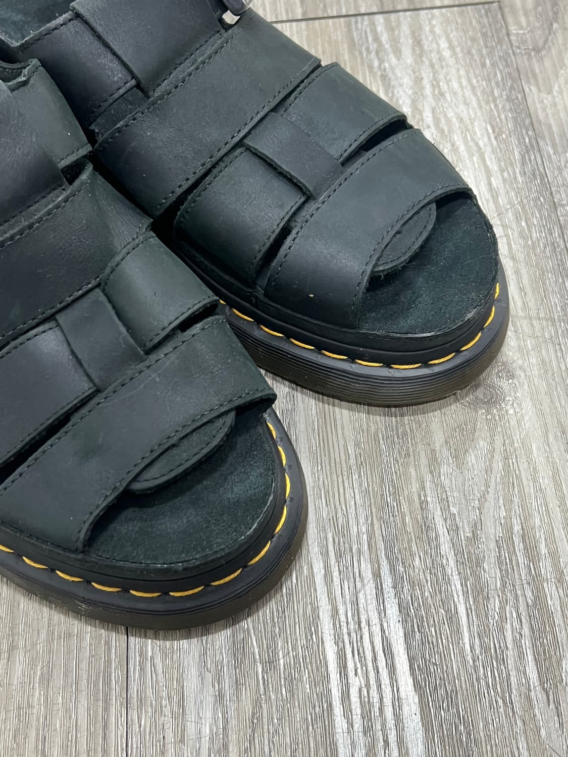 Dr martens 닥터마틴 플래시백 스트랩 샌들 상품이미지2