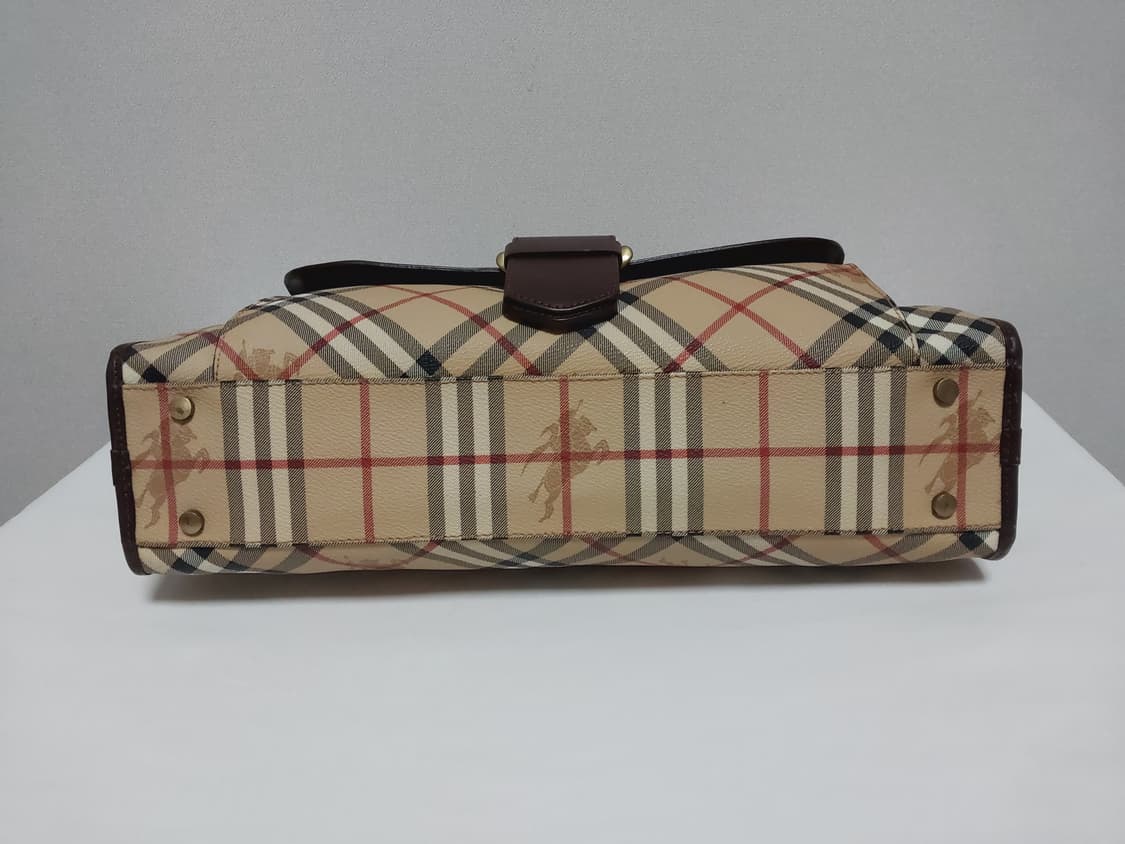 버버리 런던 헤이마켓 체크 포켓 토트백 (정품) 상품이미지8