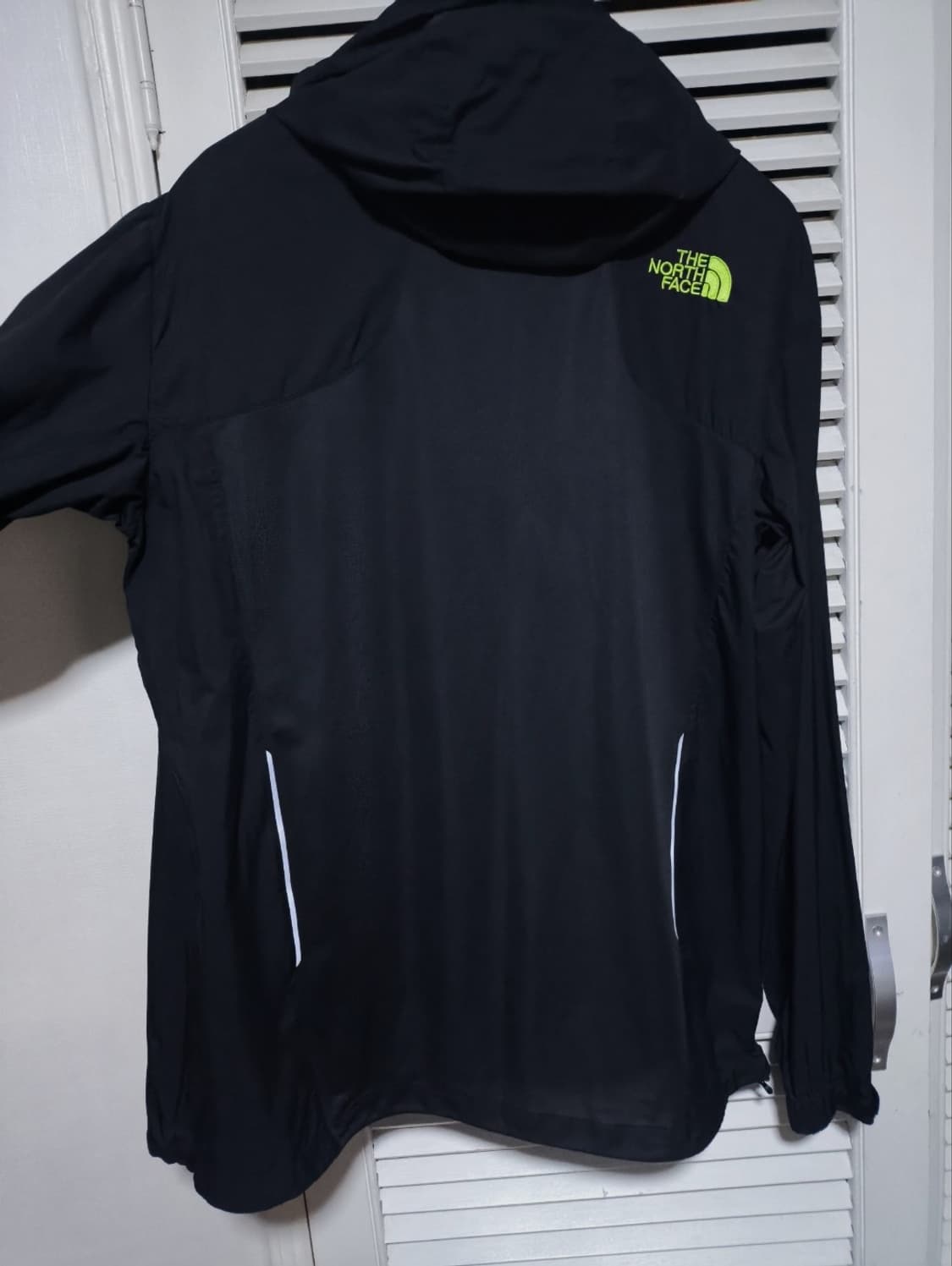 110 노스페이스 기능성 경량 에어벤트 바람막이 등산복 상품이미지4