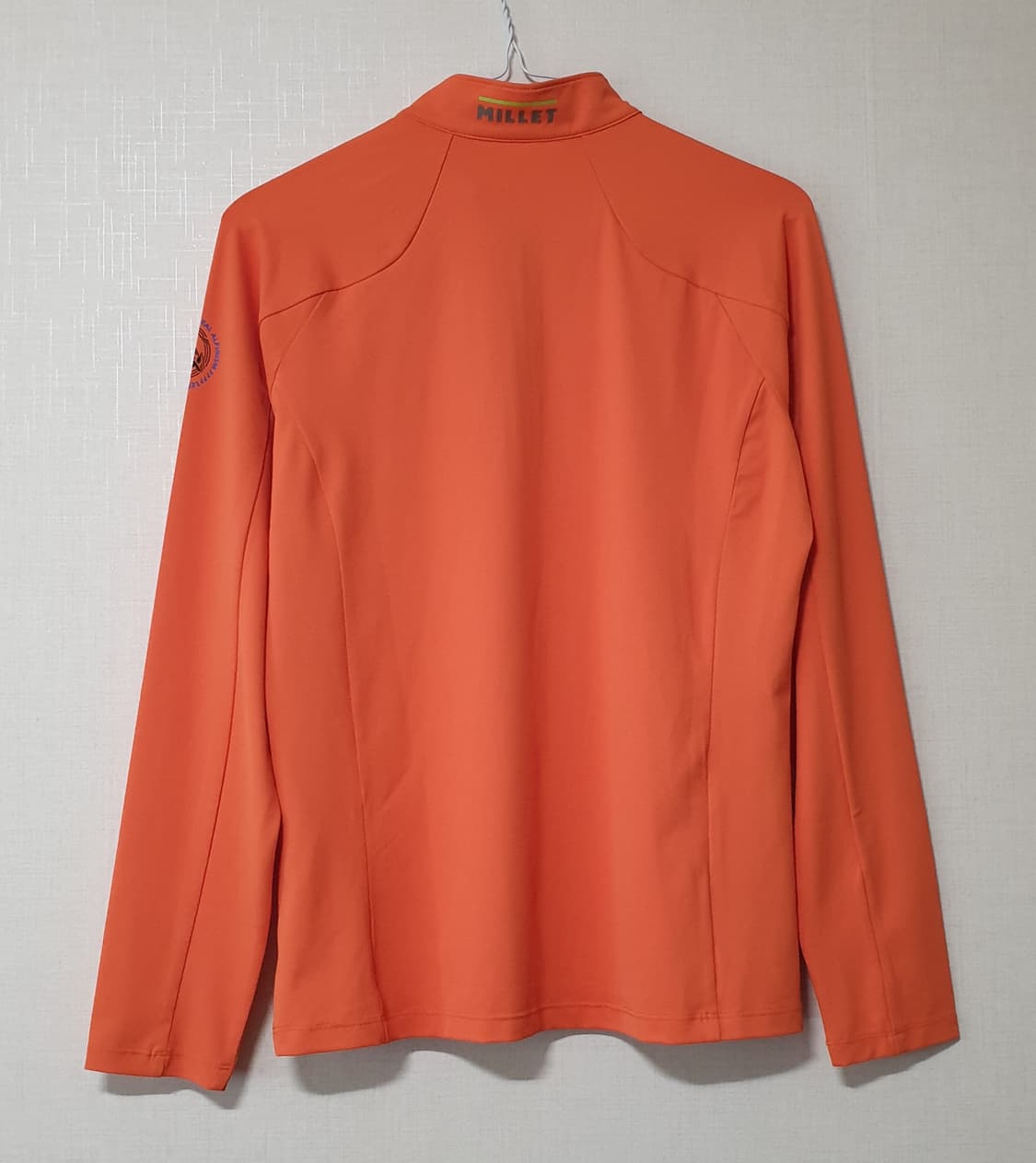 밀레 반집업 긴팔티 95사이즈  상품이미지2