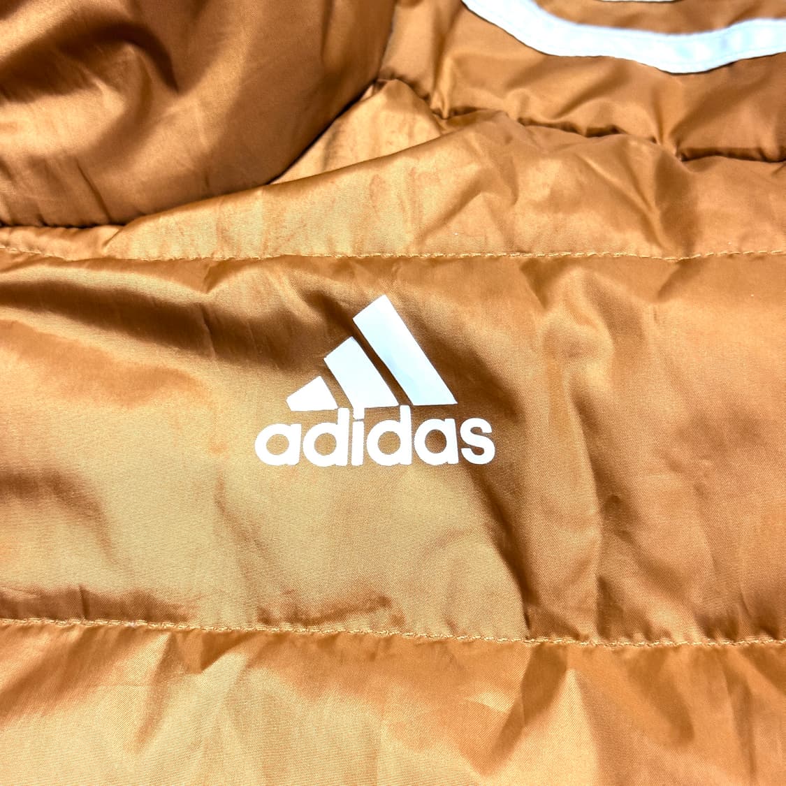 아디다스 황금컬러 반사이드라인 경량 패딩 자켓 L 상품이미지4