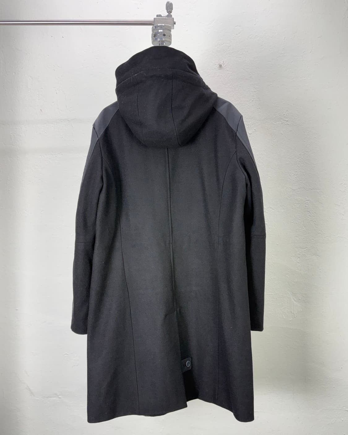 안토니 모라토 17fw 블랙 히든버튼 울 블렌드 후디 롱 코트 상품이미지6