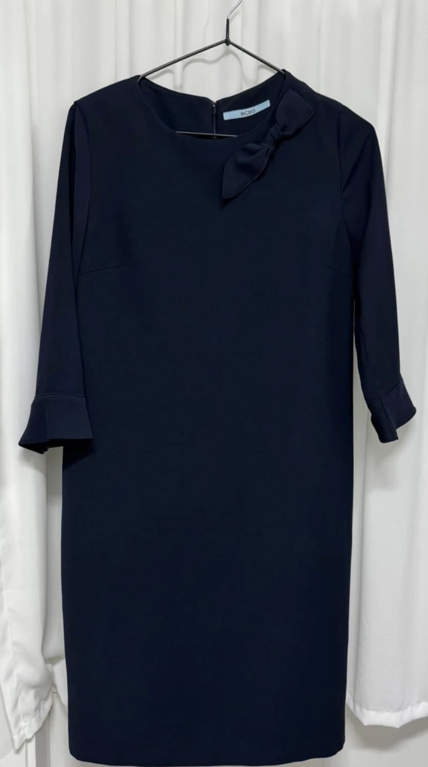 BCBG 네이비 리본 원피스 상품이미지2