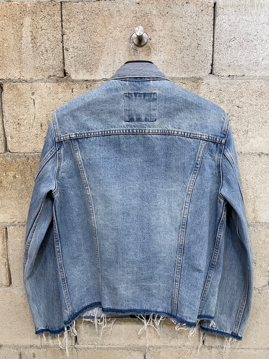 리바이스 알터드 트러커 데님 자켓 상품이미지4