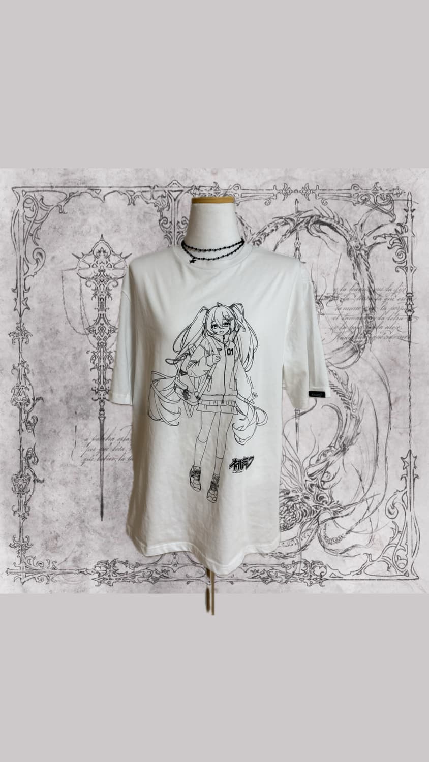 스파오 하츠네미쿠 콜라보 티셔츠 상품이미지1