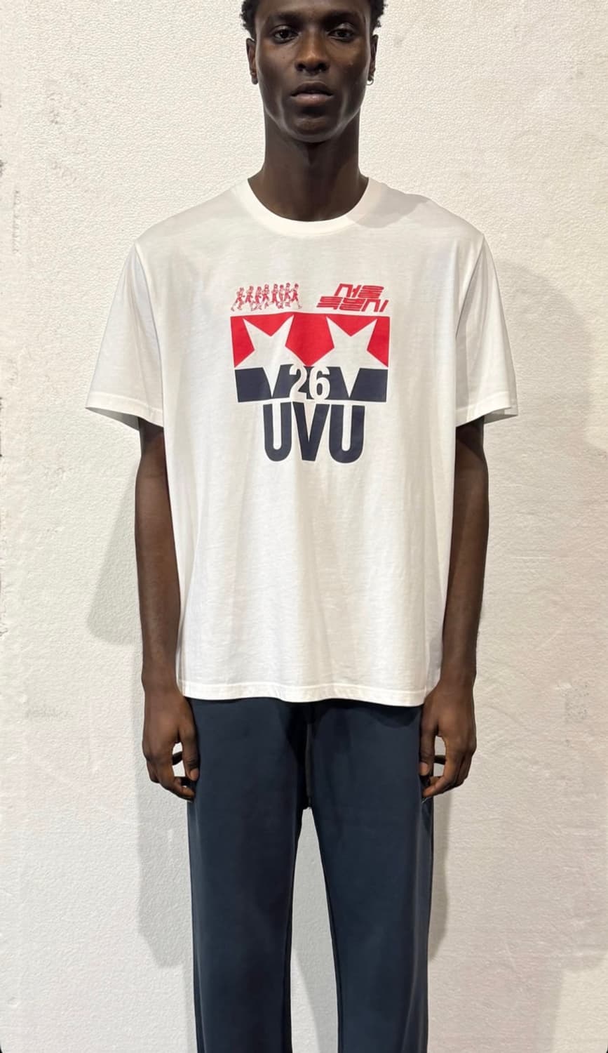 UVU 26 서울컬렉션 반팔(L) 새상품 상품이미지4