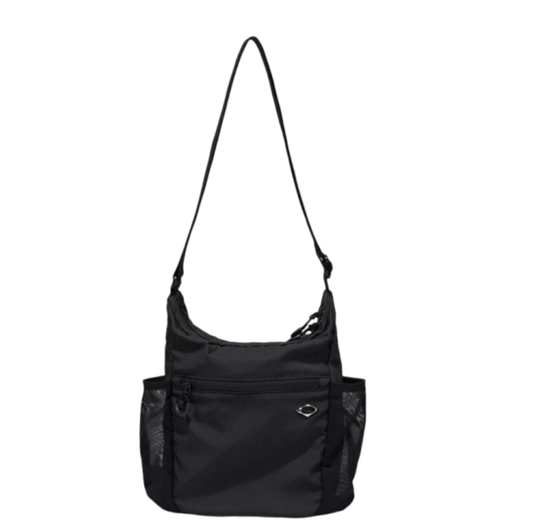 미스치프 메쉬 포켓 크로스백 블랙 상품이미지2