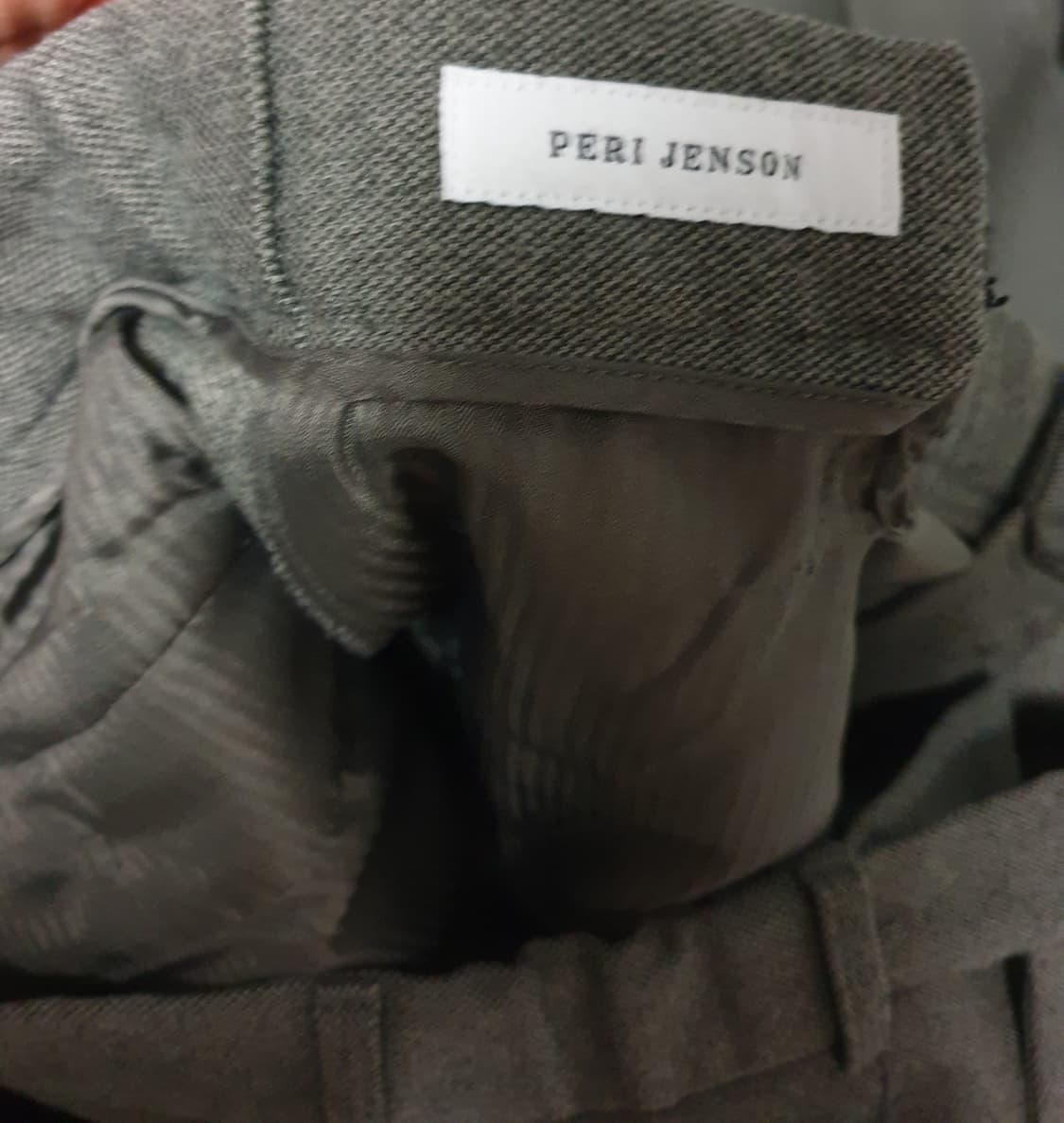 PERI JENSON 이중직원단 스판 밑단사이드 컷팅 슬랙스(37~38) 상품이미지4