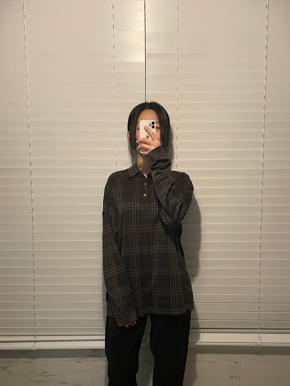 버버리 다크체크 pk넥 상품이미지1