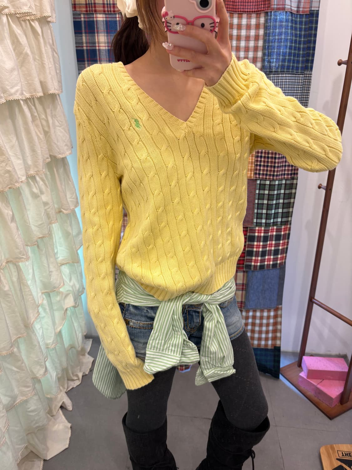 폴로 레몬 브이넥 니트 상품이미지1