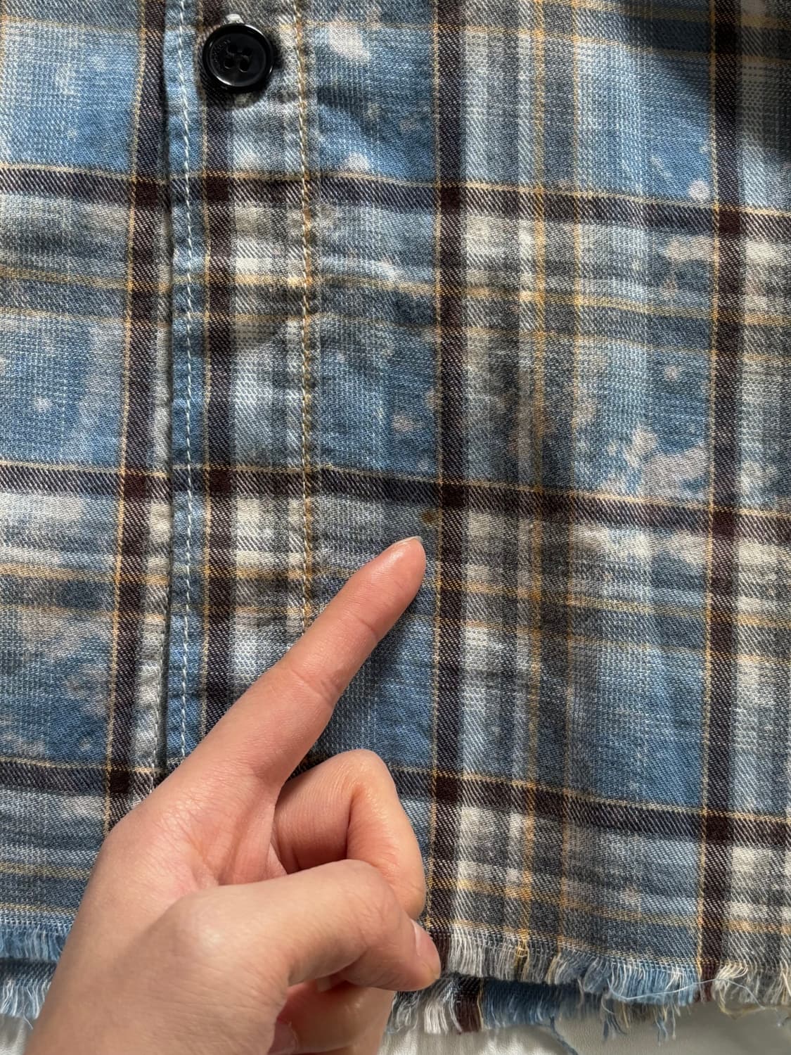 Saint Laurent Paris 생로랑 블리치드 셔츠 상품이미지9