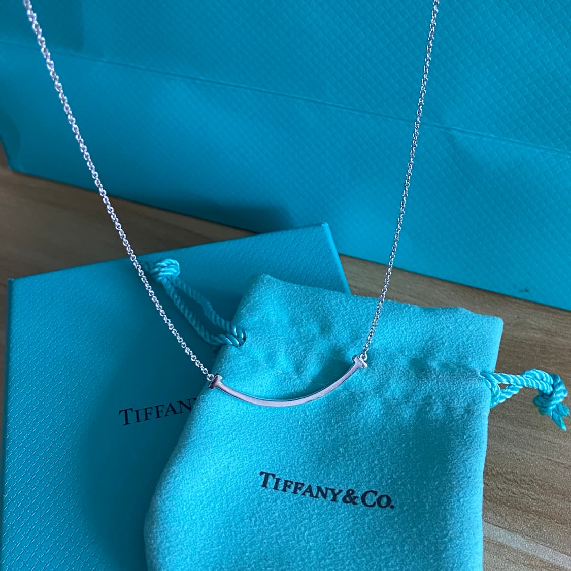 [정품] 티파니 T 스마일 네크리스 실버 풀박스 상품이미지3