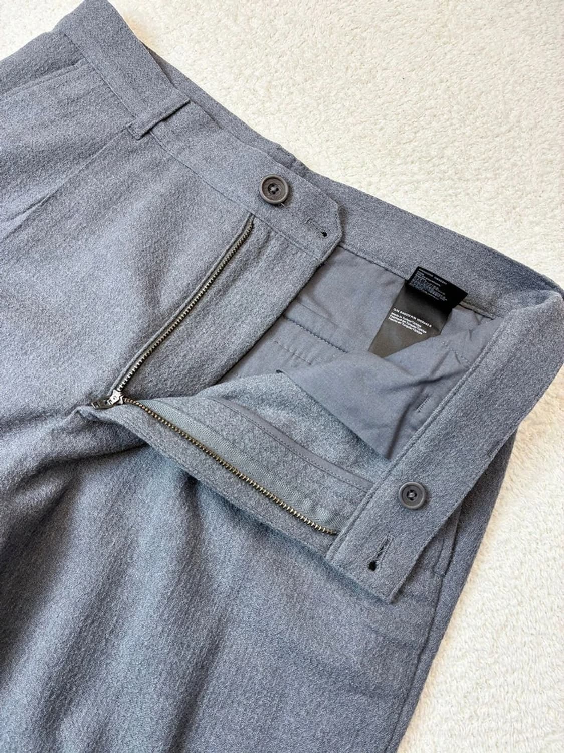 코스 COS 테이퍼드핏 울 팬츠 PN6122 상품이미지3