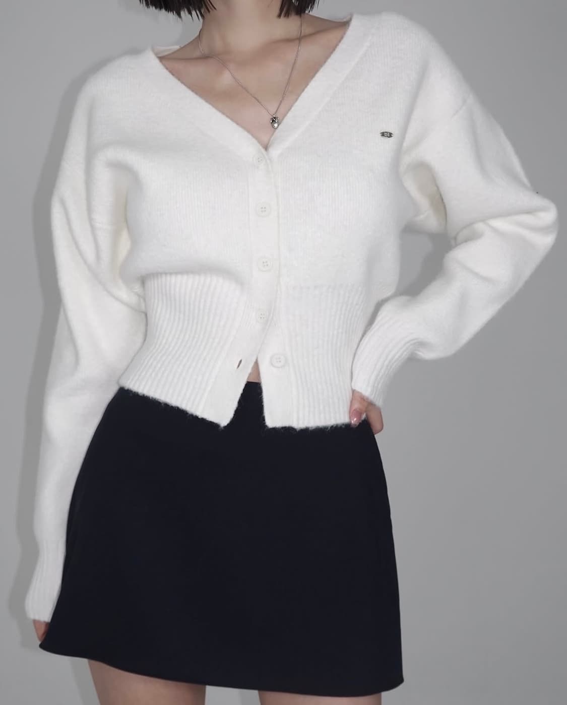 (새상품) 페일제이드 스탠다드 에이라인 스커트 블랙 1 상품이미지1