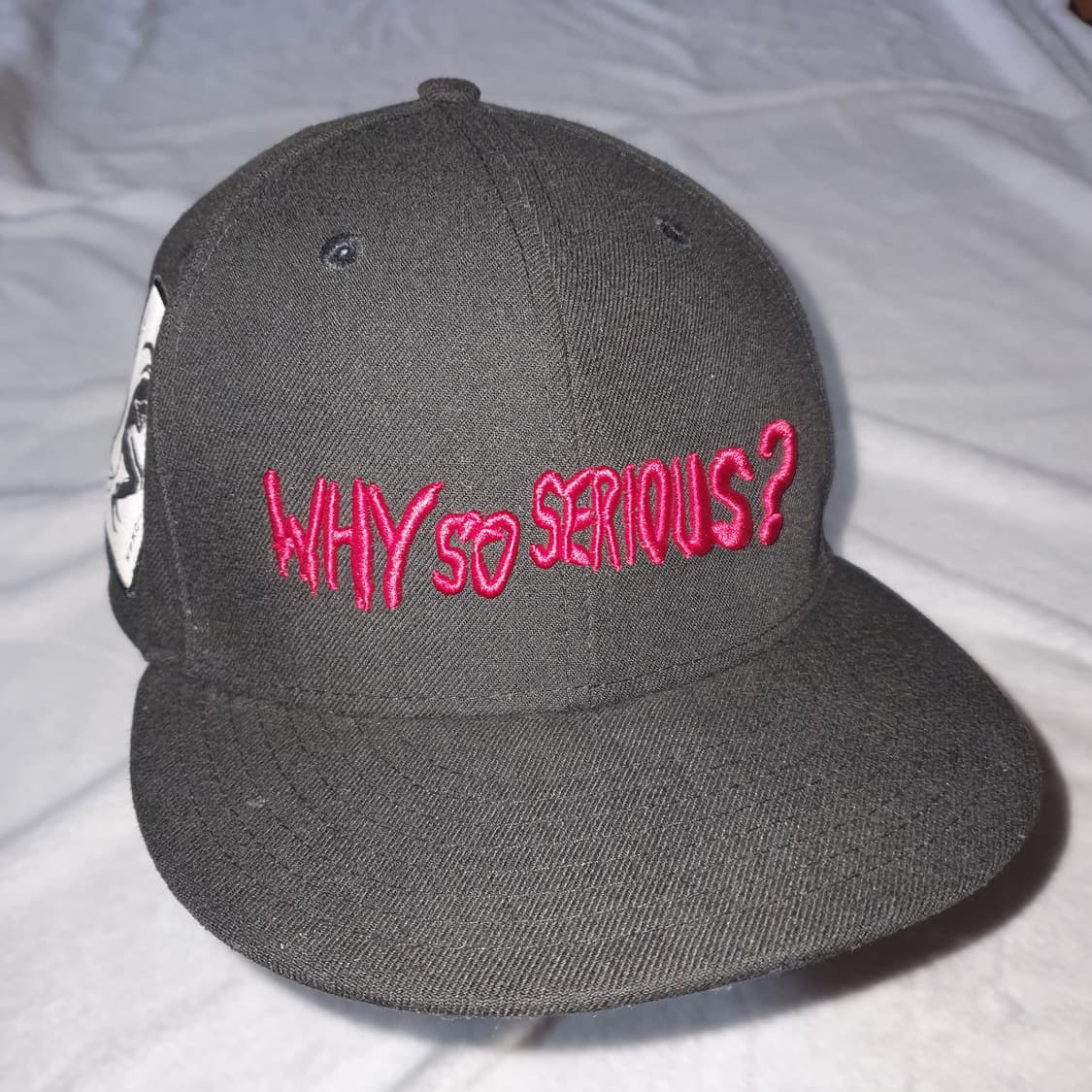 뉴에라 조커 스냅백.JOKER SERIOUS 상품이미지1