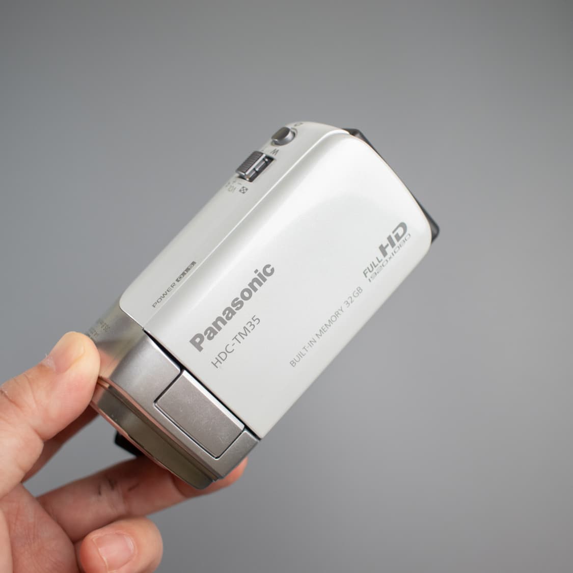 고마츠나나 캠코더 파나소닉 hdc tm35 화이트 (영상캡쳐본0) 상품이미지7