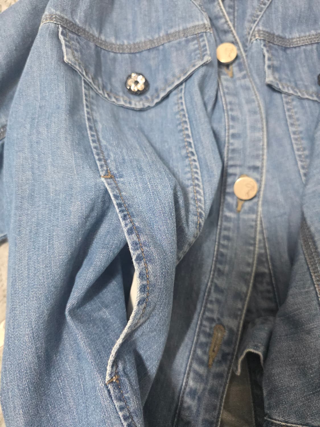 한섬 오즈세컨 데님 자수 셔츠 자켓 청남방 55-66 상품이미지8