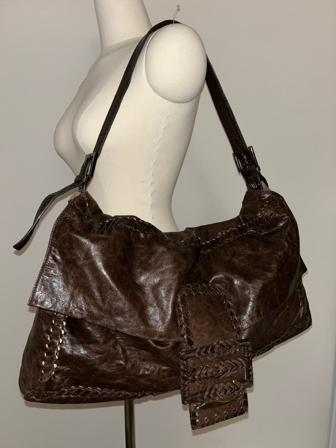 brown leather shoulder bag 상품이미지3