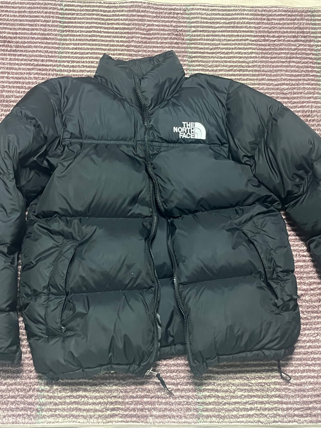 노스페이스 패딩 눕시 700 L 사이즈 상품이미지1