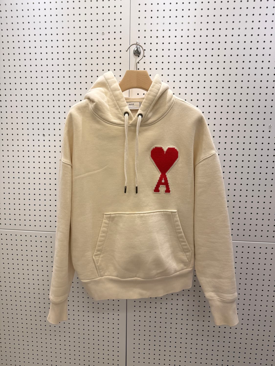 아미 빅하트 로고 후드티 크림 U895 상품이미지2