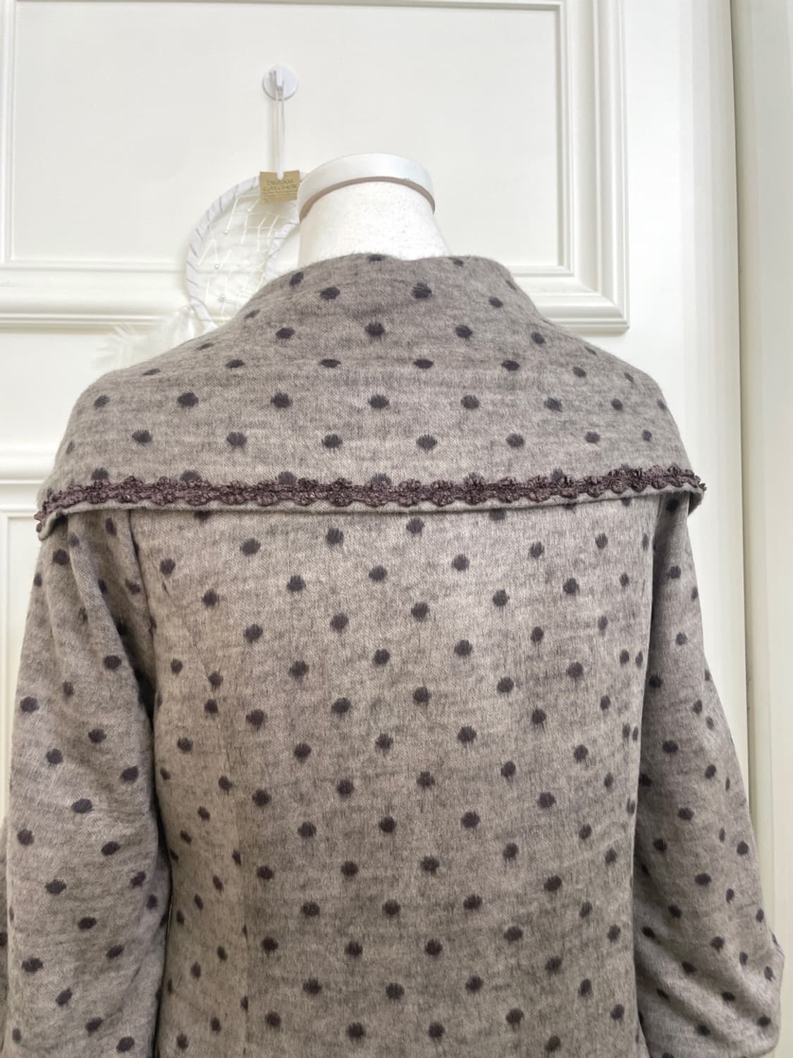 brown dot soft unbalance flower lace poi 상품이미지5