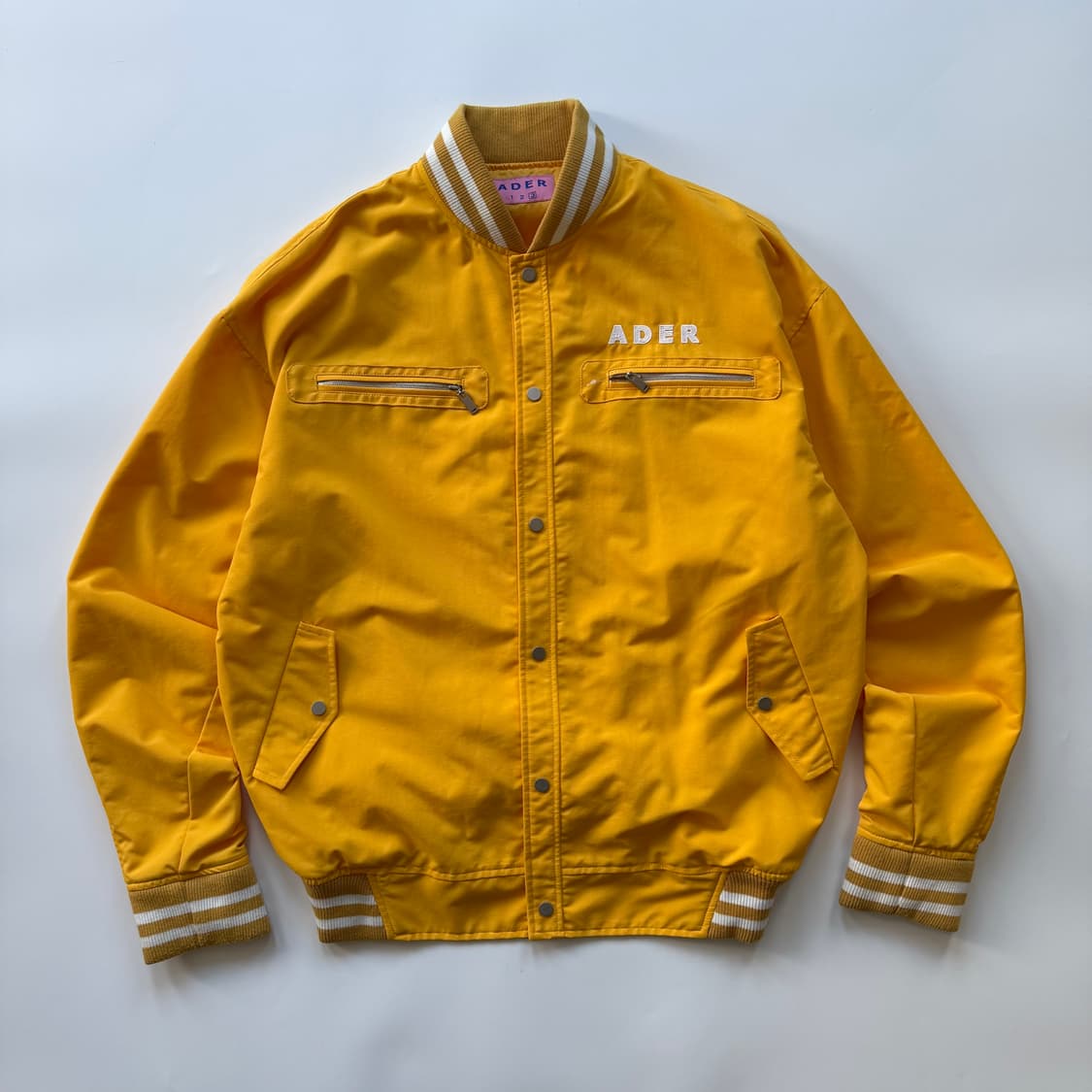 아더에러 핑크 홀리데이 바시티 자켓  상품이미지2