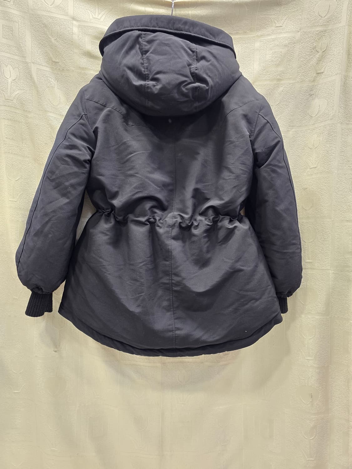 올리브데올리브 검정색 후드 다운패딩 점퍼 허리 스트링 S~M 상품이미지5