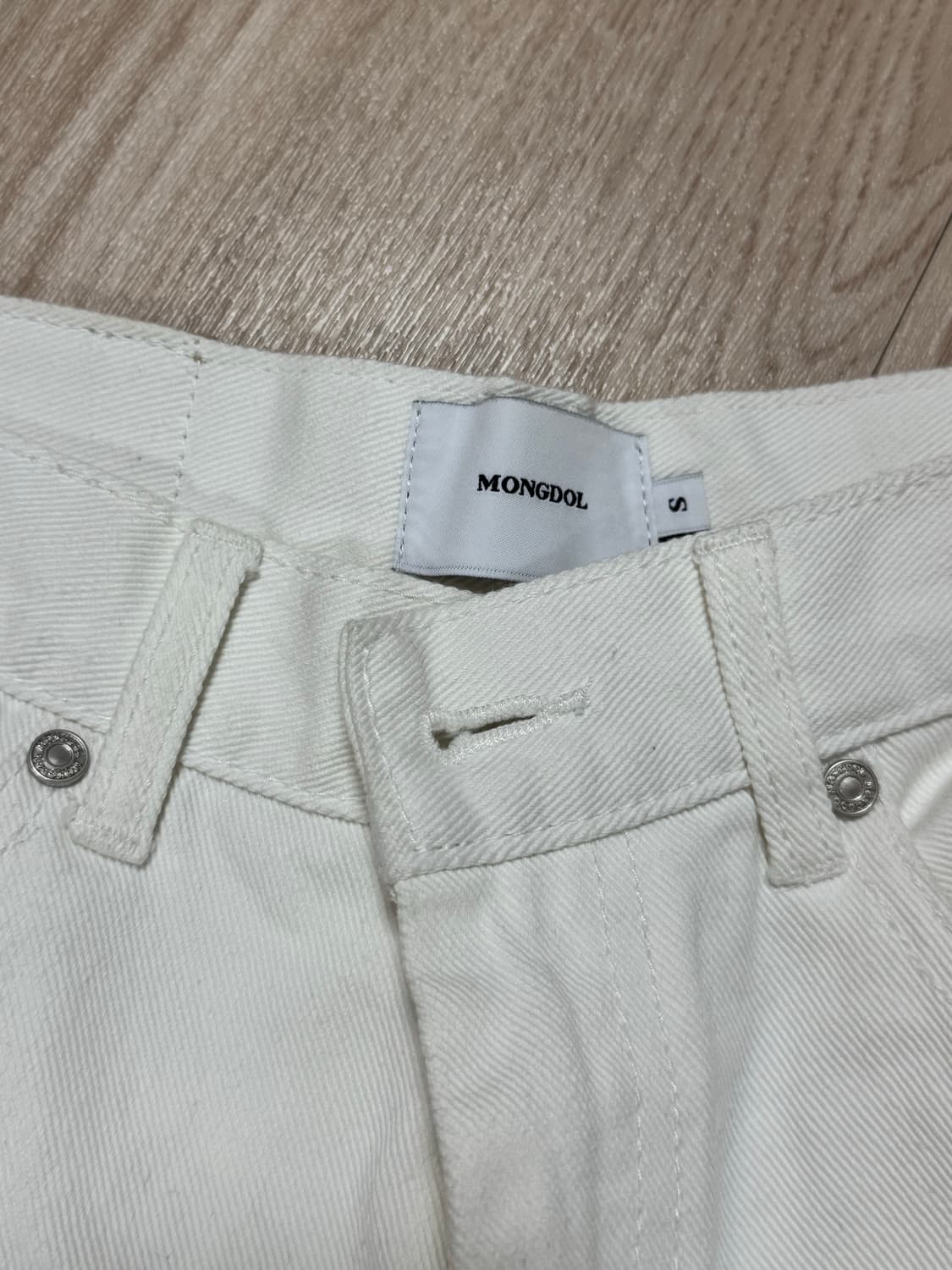 [새상품] 몽돌 화이트 코튼 팬츠 (s사이즈) 상품이미지2