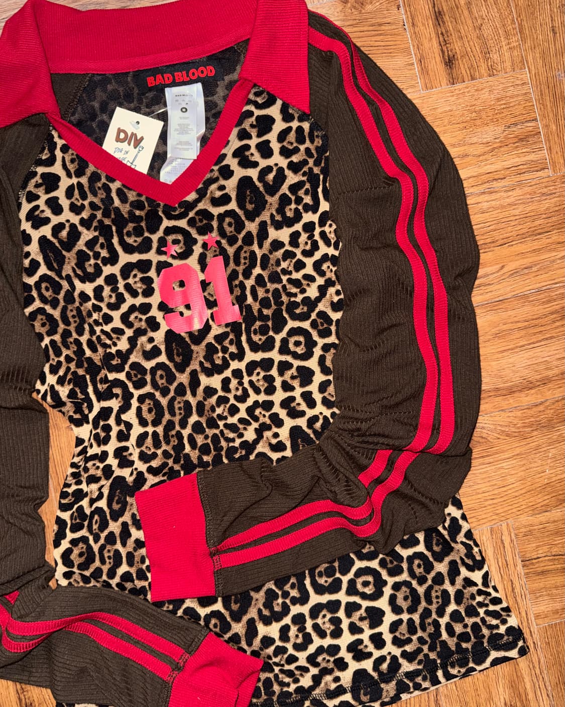 배드블러드 레오파드 롱슬리브 상품이미지7