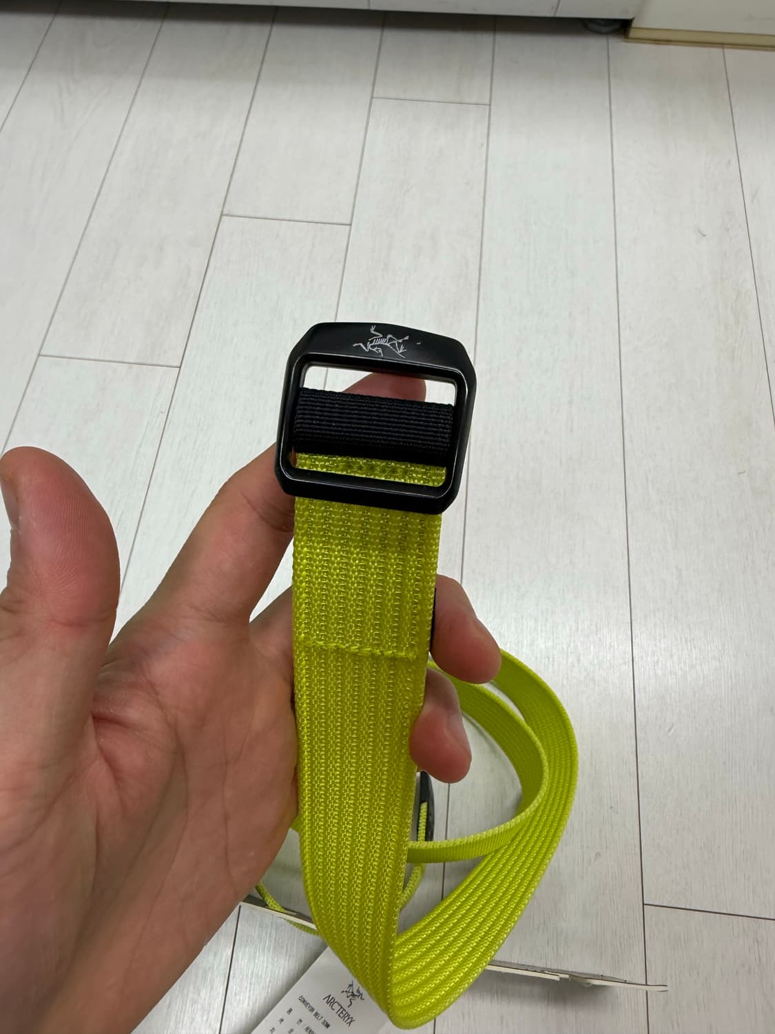 아크테릭스 컨베이어 벨트 32mm M 사이즈 사놓고 착용 안했어요 상품이미지2