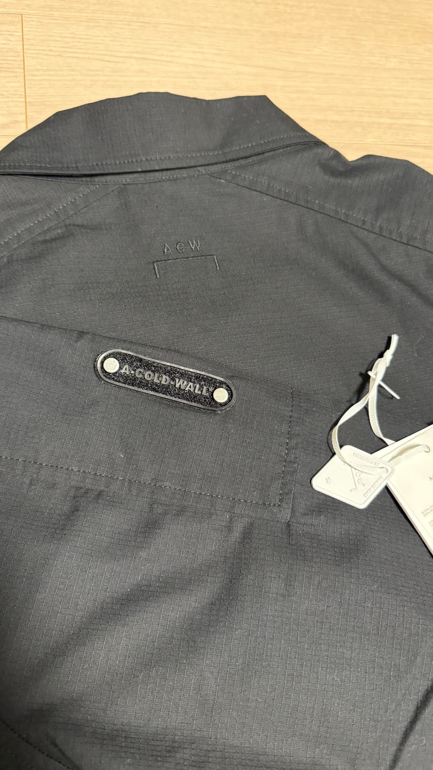 어콜드월 오닉스 립스톱 자켓 L 상품이미지9