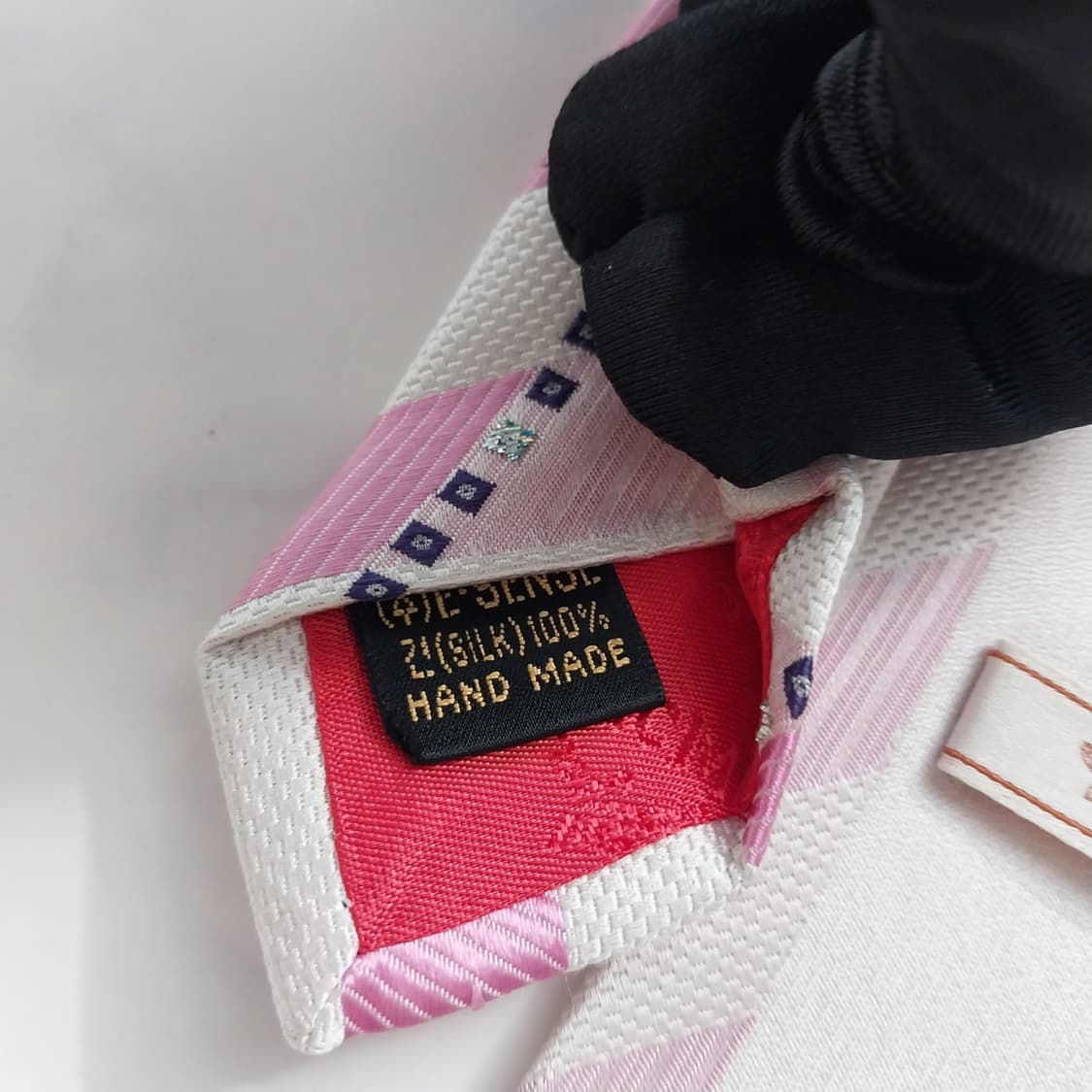 MCM 실크 핑크 스트라이프 넥타이 9.2cm A~B등급 K971
 상품이미지8