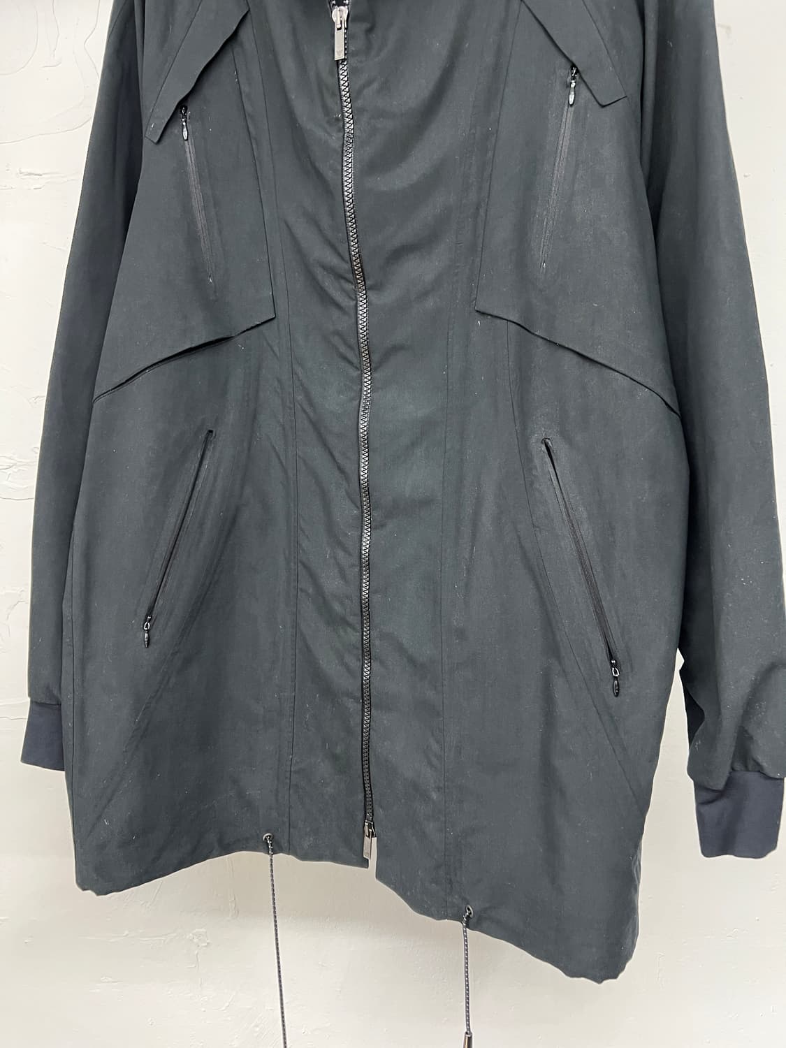 엠포리오 아르마니 테크니컬 집업 파카 상품이미지3