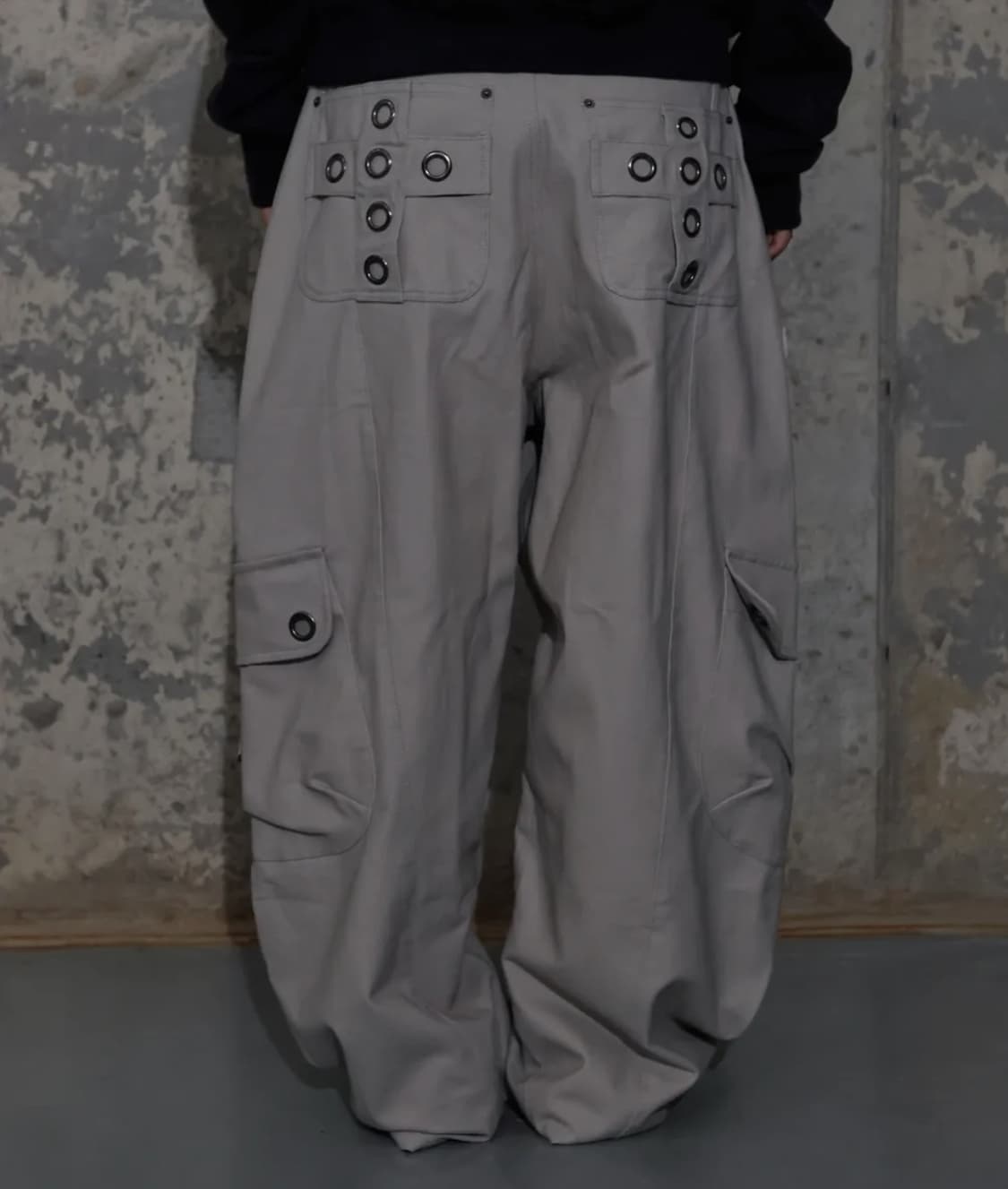 러브이즈트루 크로스 포켓 카고 팬츠 (PINK BEIGE) 상품이미지1