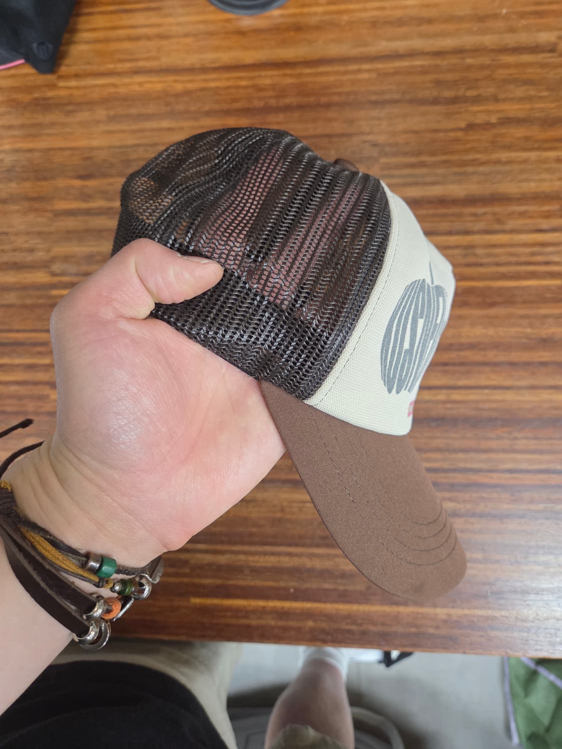 쿠스너프 빅 애플 로고 메쉬 트러커 모자 프리 상품이미지2