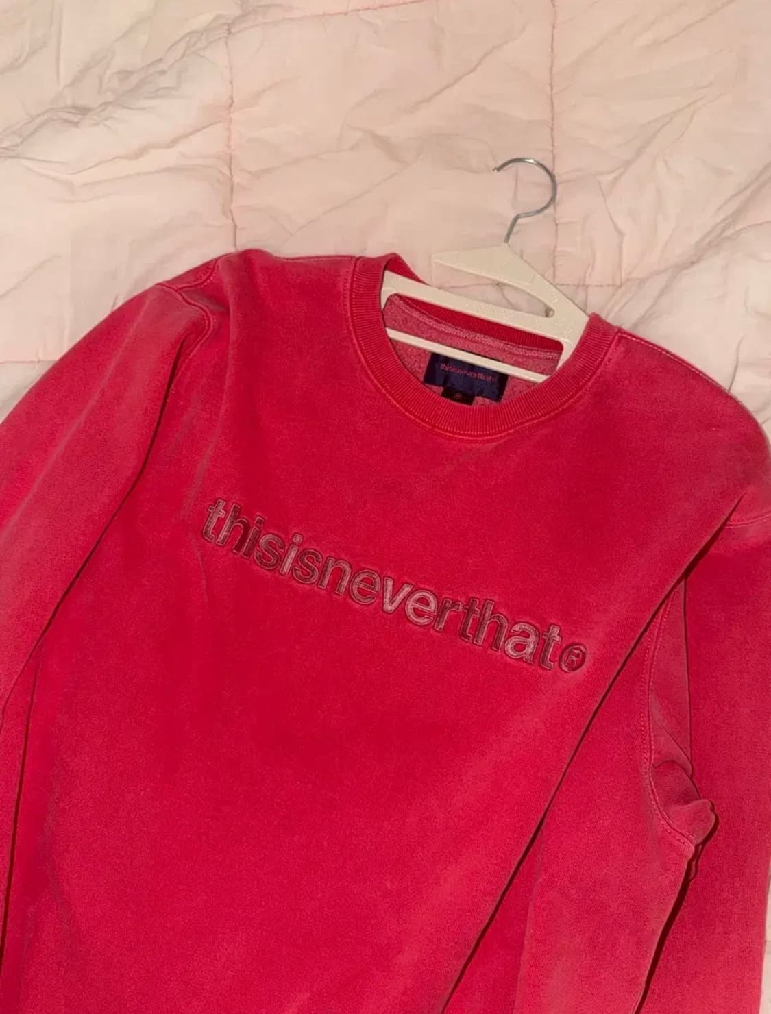 디스이즈네버댓 맨투맨 레드 m 상품이미지1