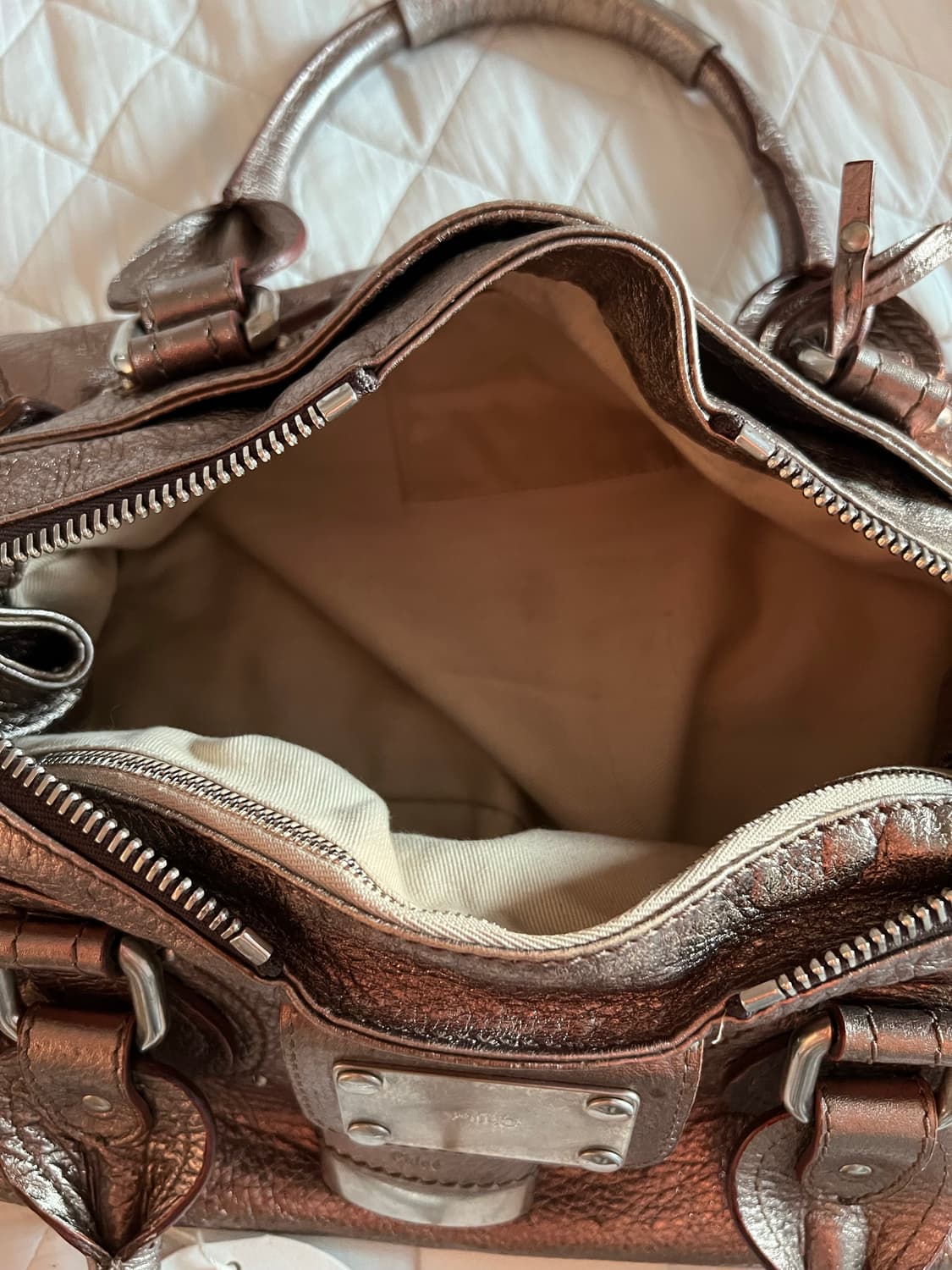 Chloe 실버 브론즈 패딩턴백 상품이미지4