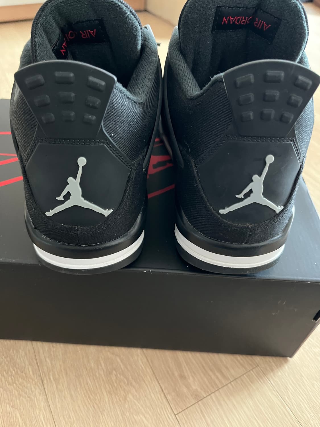 조던4 레트로 SE 블랙 캔버스 상품이미지5