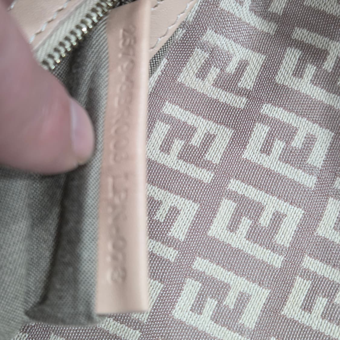 펜디 맘마 미니 백 상품이미지4