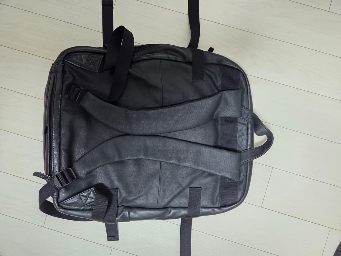 만다리나덕 천연가죽 백팩 상품이미지4