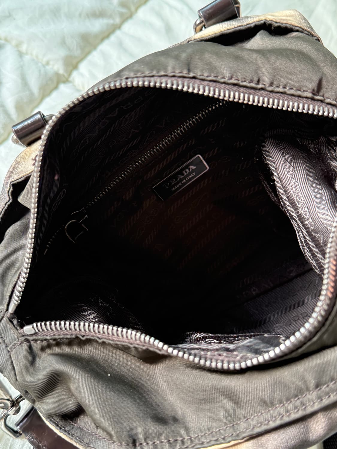 프라다 카고 보스턴백 상품이미지6