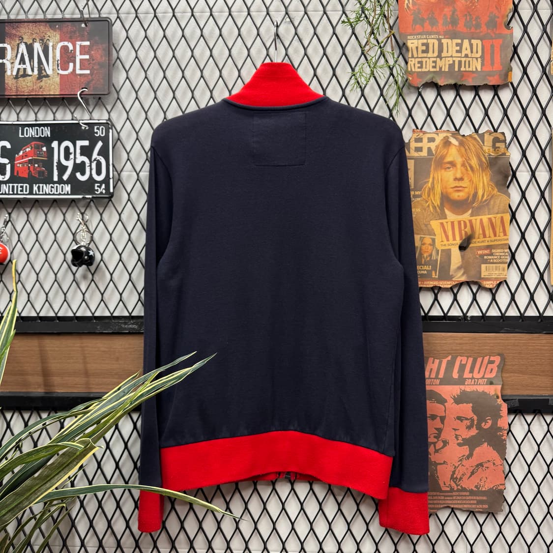 본더치 트랙자켓 전면 레터링 로고 포인트 네이비 레드 배색 상품이미지2