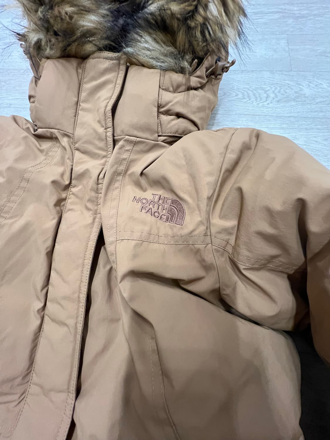 노스페이스 윈드스토퍼 다운 패딩 상품이미지3