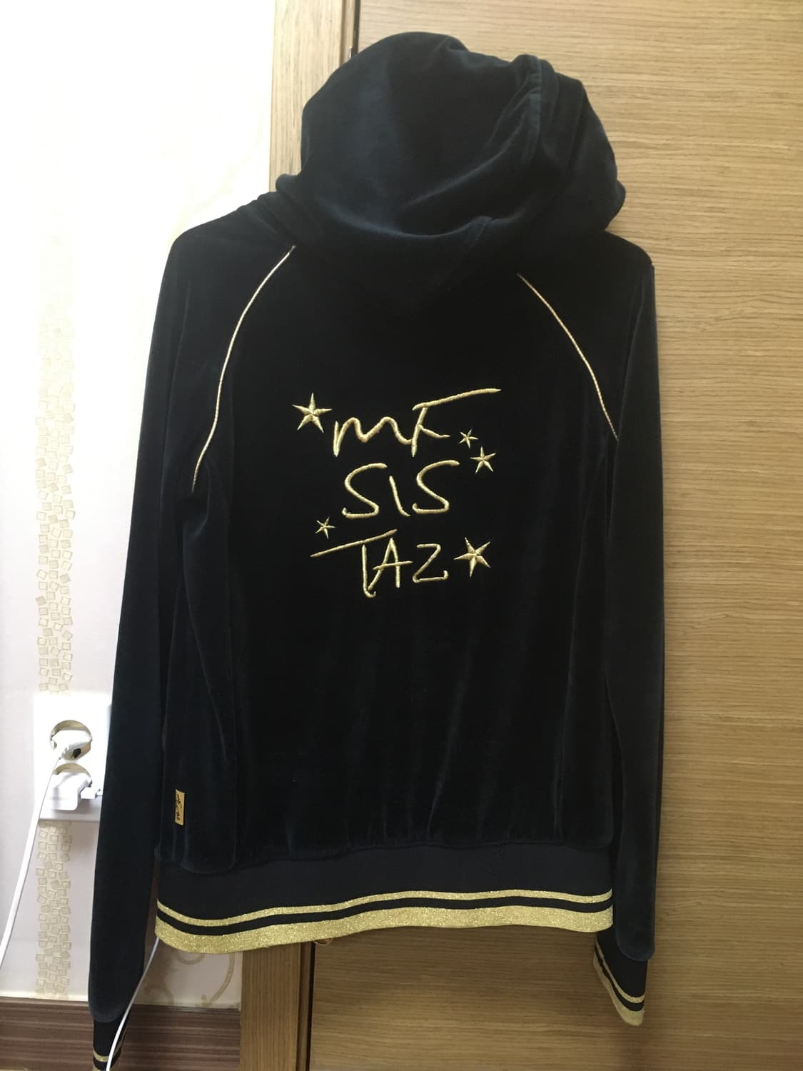 벨벳 후드집업 상품이미지2