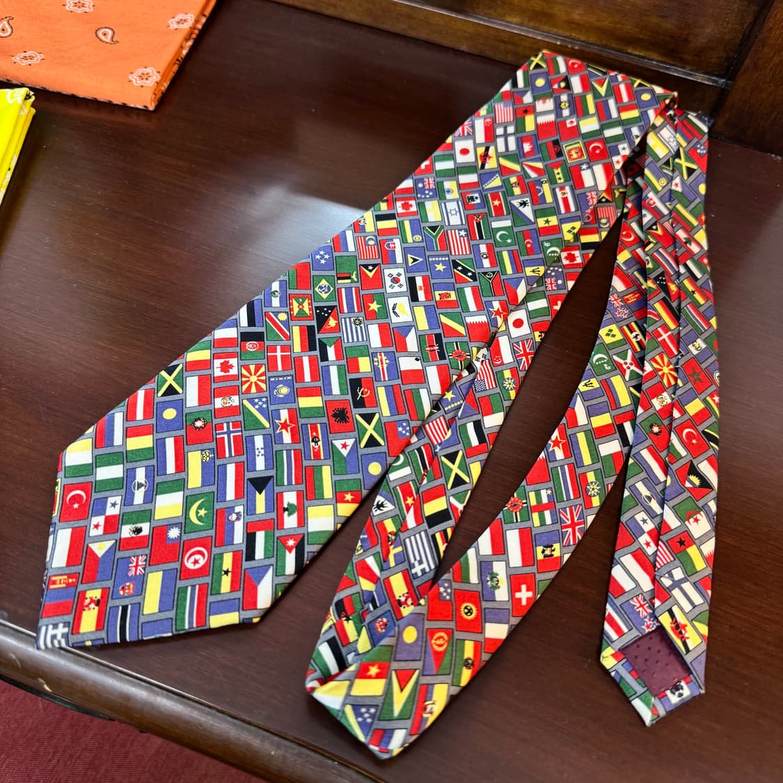 빈티지 만국기 실크 넥타이   상품이미지1