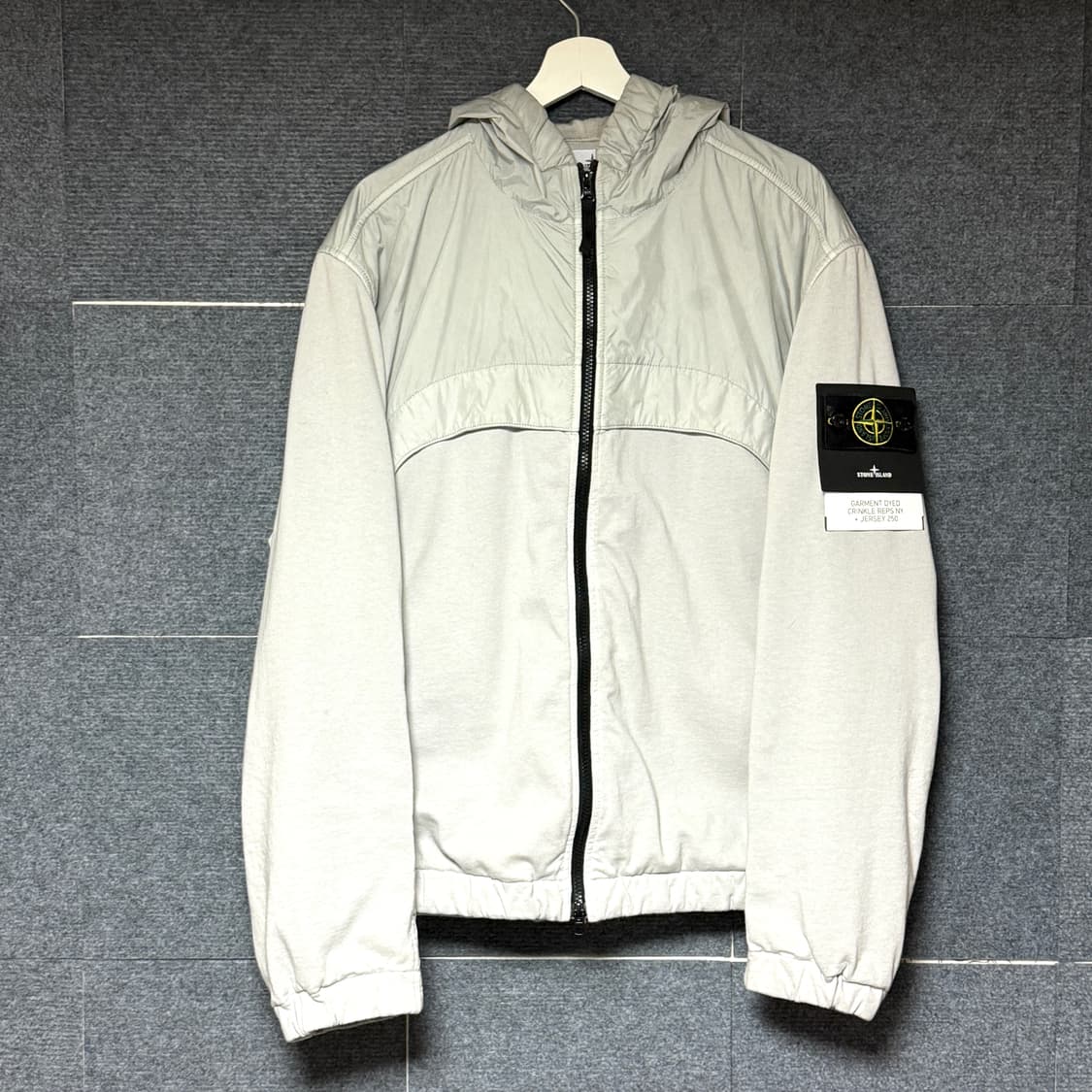 스톤아일랜드 크링클랩스 R-NY 후드자켓  상품이미지1