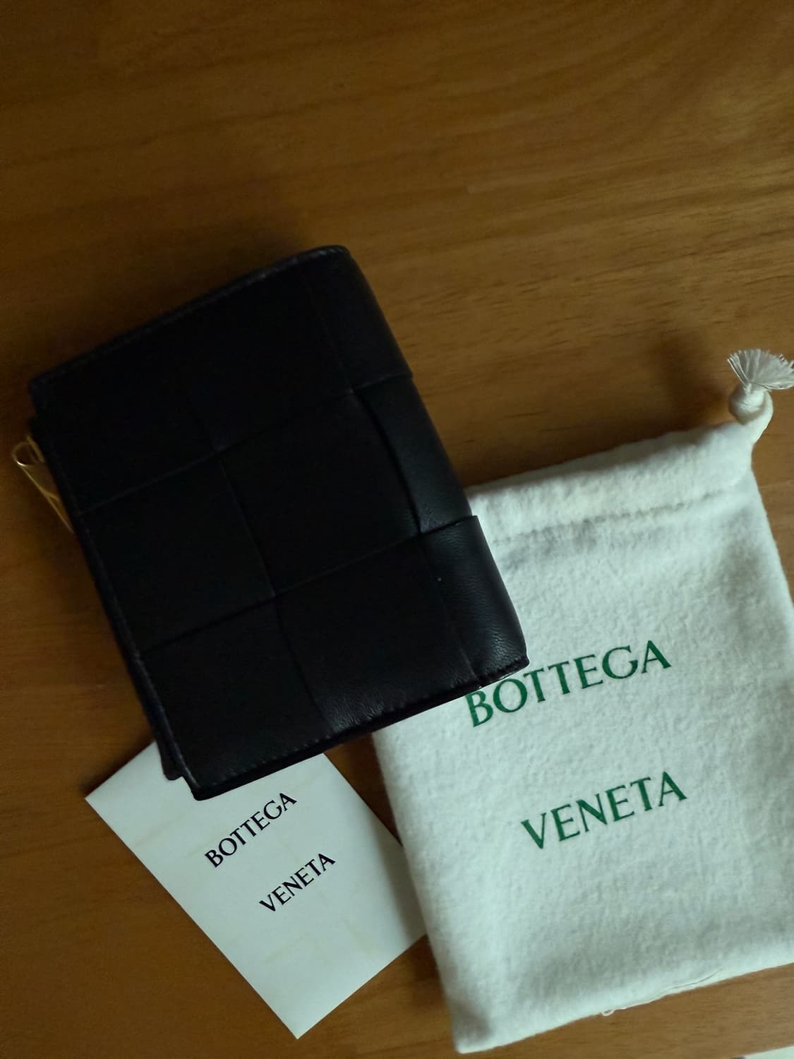 보테가 베네타 지갑 블랙 새상품 상품이미지1