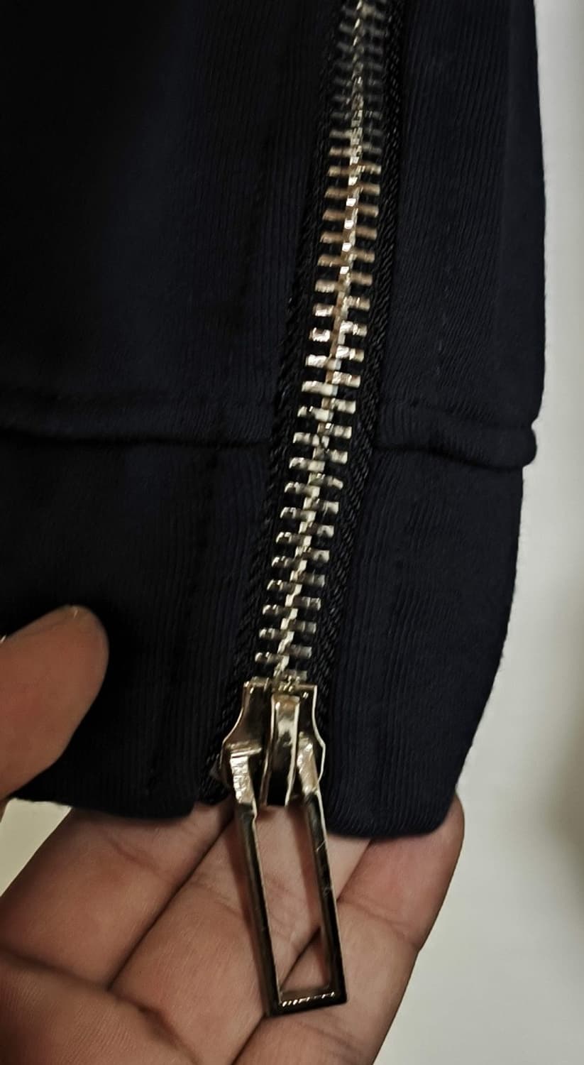 알마니 사이드 메탈지퍼 후드티셔츠 상품이미지3