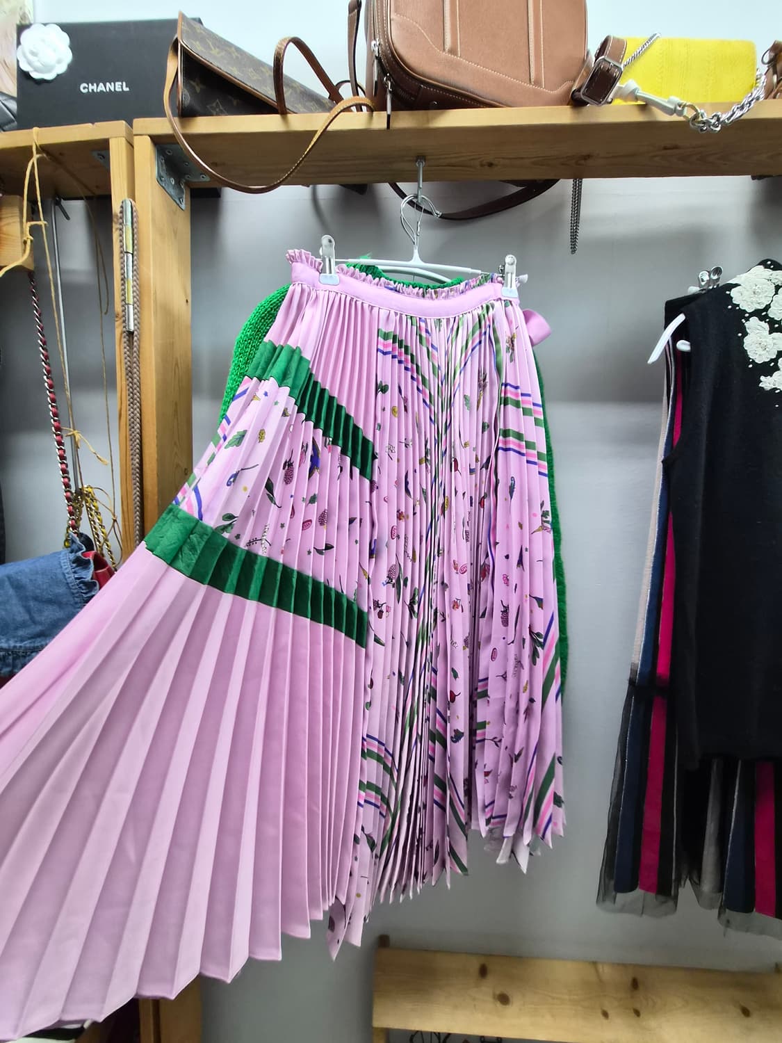 오브제 언발 플리츠스커트. 그린 홀가먼트 핸드메이드니트 상품이미지6